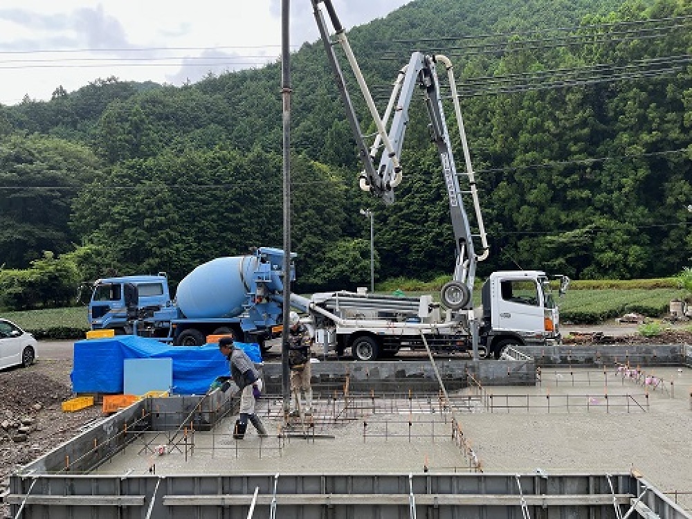 葵区足久保K様邸スラブコンクリート打設